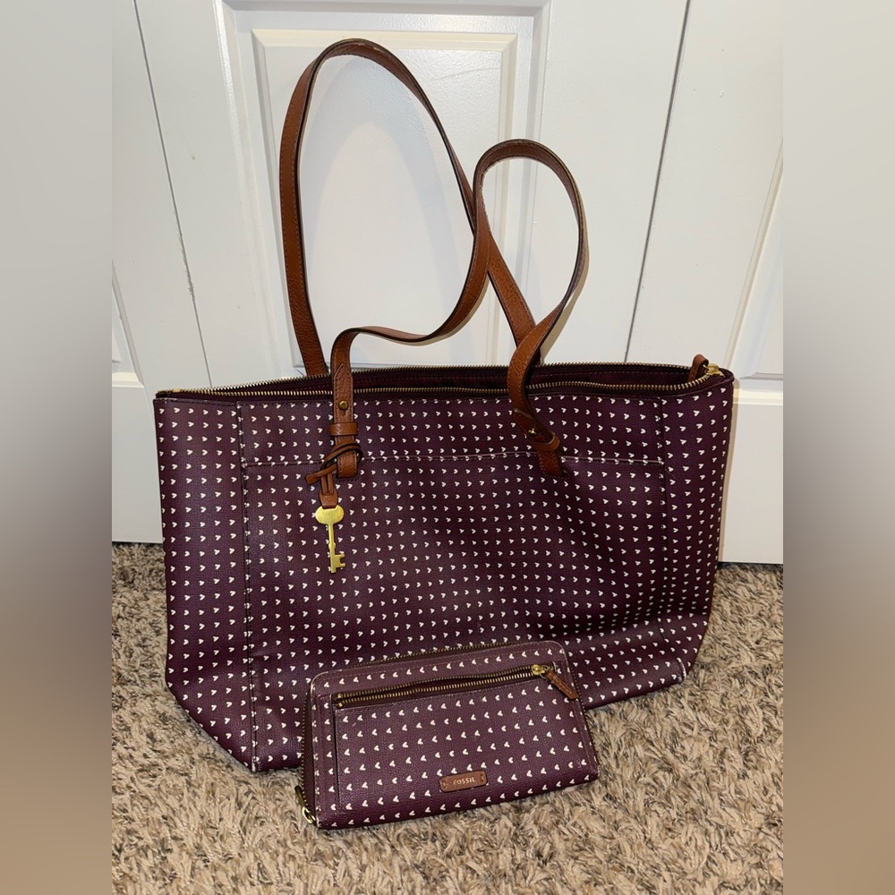 Fossil Tote Bag/ Purse & Wallet
